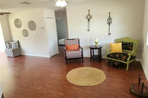 Villa ou maison à vendre à Oldsmar, Floride: 3 chambres, 102.19 m2 № 1578638 - photo 4
