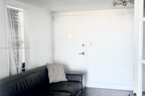 Copropriété à vendre à Miami Beach, Floride: 2 chambres, 94.67 m2 № 2027286 - photo 14