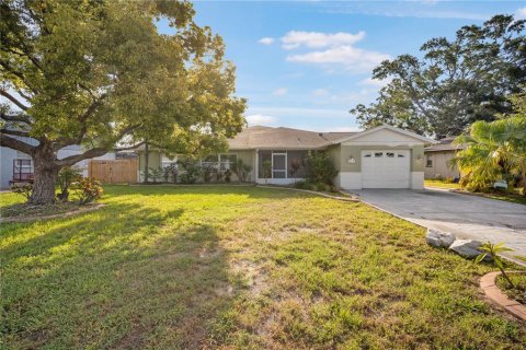 Casa en alquiler en Apollo Beach, Florida, 3 dormitorios, 191.01 m2 № 1912892 - foto 2