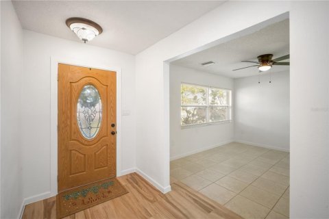 Casa en alquiler en Apollo Beach, Florida, 3 dormitorios, 191.01 m2 № 1912892 - foto 3