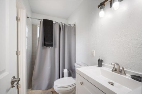 Casa en alquiler en Apollo Beach, Florida, 3 dormitorios, 191.01 m2 № 1912892 - foto 15