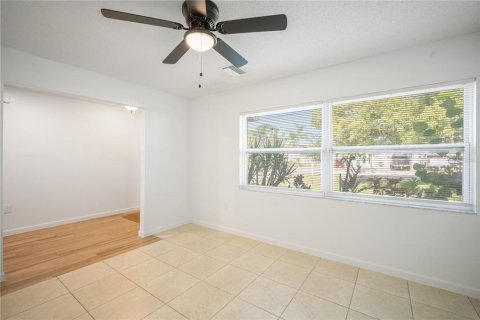 Casa en alquiler en Apollo Beach, Florida, 3 dormitorios, 191.01 m2 № 1912892 - foto 4