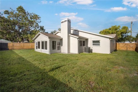 Casa en alquiler en Apollo Beach, Florida, 3 dormitorios, 191.01 m2 № 1912892 - foto 20