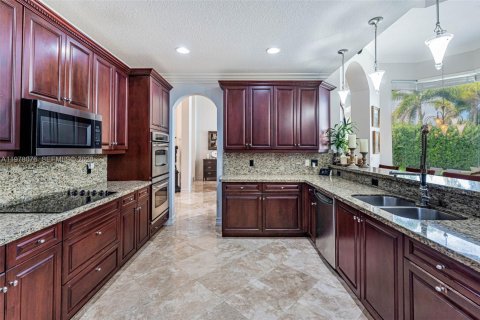 Villa ou maison à vendre à Plantation, Floride: 5 chambres, 409.14 m2 № 2042027 - photo 3