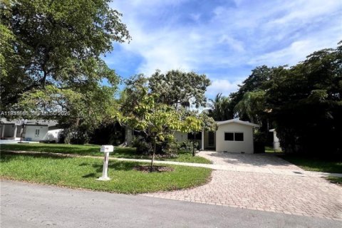 Villa ou maison à louer à Pinecrest, Floride: 3 chambres, 123.65 m2 № 2088670 - photo 19