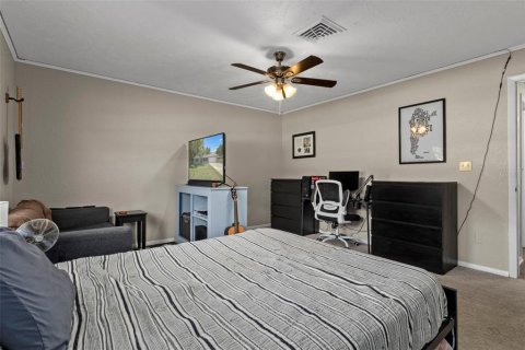 House in Land O' Lakes, Florida 3 bedrooms, 160.54 sq.m. № 2110469 - photo 30