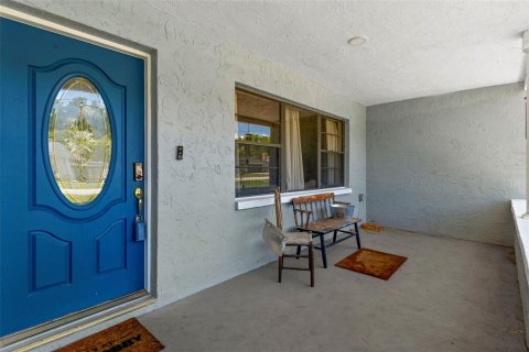 House in Land O' Lakes, Florida 3 bedrooms, 160.54 sq.m. № 2110469 - photo 11
