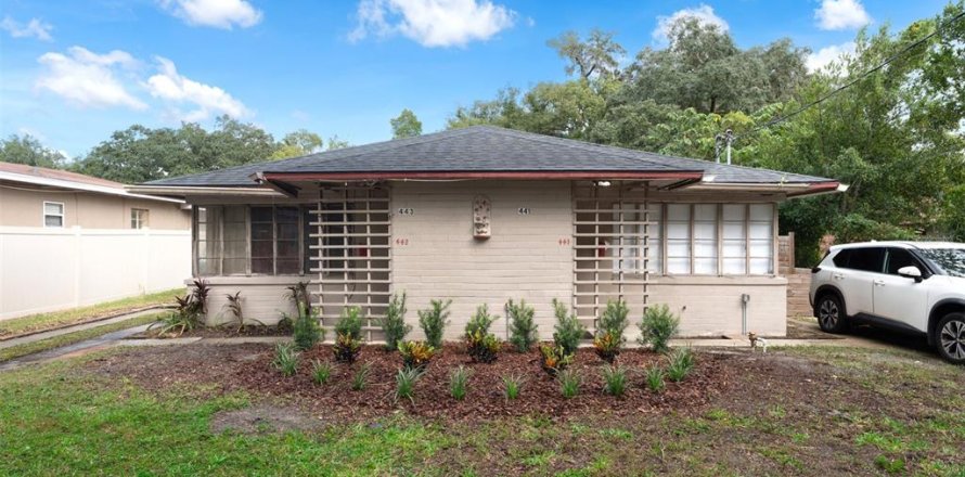 Immobilier commercial à Orlando, Floride 2 chambres, 126.9 m2 № 2436781