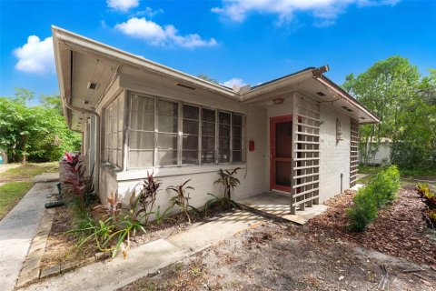 Immobilier commercial à vendre à Orlando, Floride: 2 chambres, 126.9 m2 № 2436781 - photo 3