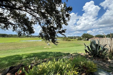 House in Orlando, Florida 4 bedrooms, 152.64 sq.m. № 2304756 - photo 10
