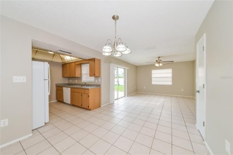 Casa en alquiler en Sarasota, Florida, 3 dormitorios, 130.99 m2 № 1853881 - foto 5
