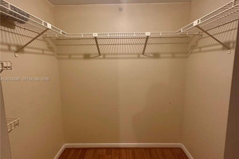 Condo in Plantation, Florida, 2 bedrooms  № 2084033 - photo 6
