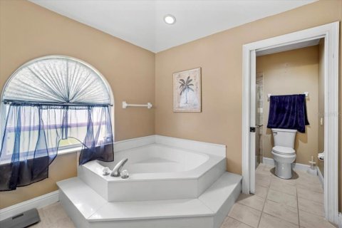 House in Palm Coast, Florida 4 bedrooms, 246.56 sq.m. № 1802421 - photo 22