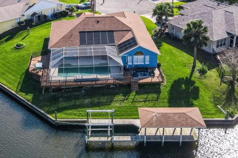 House in Palm Coast, Florida 4 bedrooms, 246.56 sq.m. № 1802421 - photo 4
