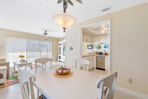 Copropriété à vendre à Hutchinson Island South, Floride: 2 chambres, 135.27 m2 № 2181816 - photo 18