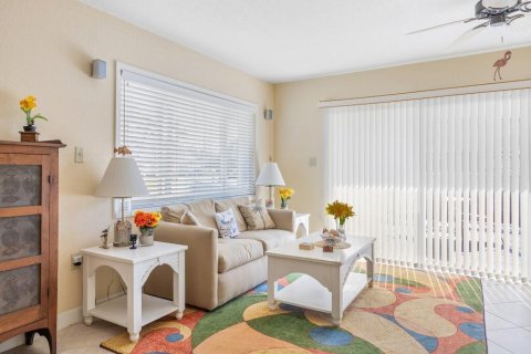Copropriété à vendre à Hutchinson Island South, Floride: 2 chambres, 135.27 m2 № 2181816 - photo 16
