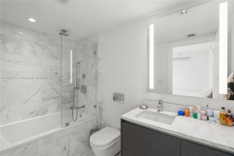 Copropriété à vendre à Miami, Floride: 1 chambre, 77.29 m2 № 1923669 - photo 22