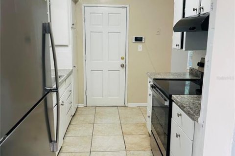 Casa en alquiler en Orlando, Florida, 3 dormitorios, 117.89 m2 № 2109146 - foto 8