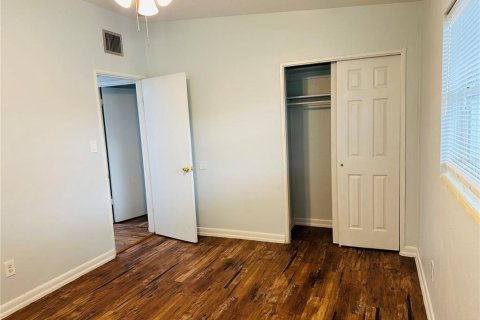 Casa en alquiler en Orlando, Florida, 3 dormitorios, 117.89 m2 № 2109146 - foto 13