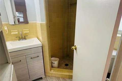 Casa en alquiler en Orlando, Florida, 3 dormitorios, 117.89 m2 № 2109146 - foto 12