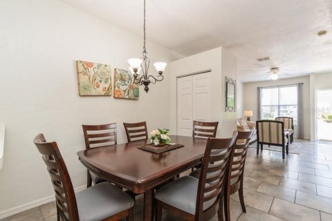 Copropriété à vendre à Gainesville, Floride: 2 chambres, 108.88 m2 № 1838004 - photo 15