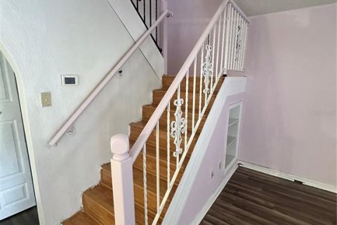 Townhouse in South Daytona, Florida 2 bedrooms, 122.72 sq.m. № 2114385 - photo 5