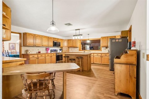 Купить виллу или дом в Бушнелл, Флорида 5 комнат, 413.51м2, № 2117568 - фото 13