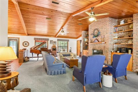 Купить виллу или дом в Бушнелл, Флорида 5 комнат, 413.51м2, № 2117568 - фото 8