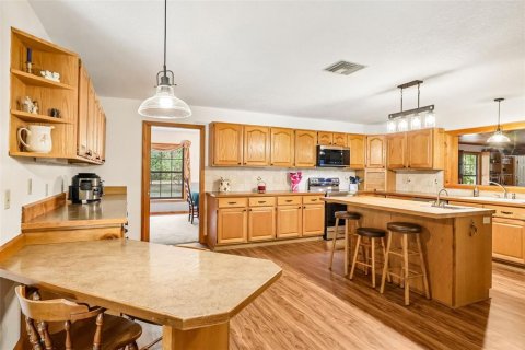 Купить виллу или дом в Бушнелл, Флорида 5 комнат, 413.51м2, № 2117568 - фото 14