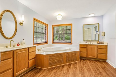 Купить виллу или дом в Бушнелл, Флорида 5 комнат, 413.51м2, № 2117568 - фото 25