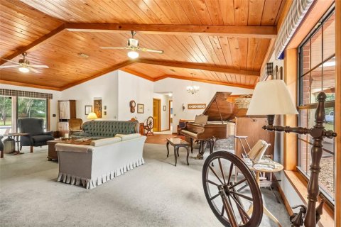 Купить виллу или дом в Бушнелл, Флорида 5 комнат, 413.51м2, № 2117568 - фото 12
