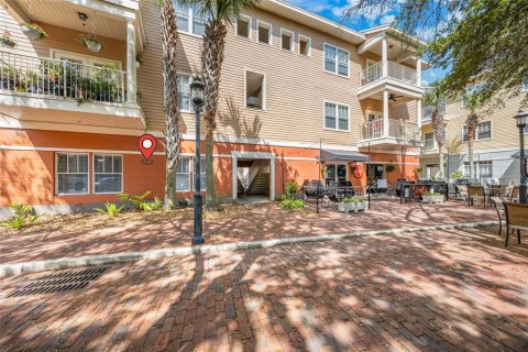 Condo in Gainesville, Florida, 2 bedrooms  № 2103151