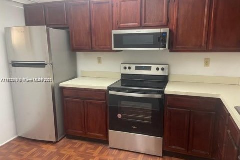 Copropriété à vendre à Coral Springs, Floride: 1 chambre, 77.57 m2 № 1980666 - photo 8