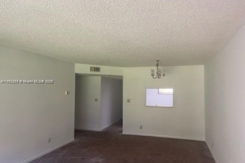 Copropriété à vendre à Coral Springs, Floride: 1 chambre, 77.57 m2 № 1980666 - photo 5