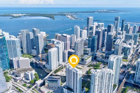 Condominio en venta en Miami, Florida, 1 dormitorio, 68.75 m2 № 1727137 - foto 12