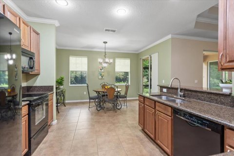 Casa en venta en Oviedo, Florida, 3 dormitorios, 187.38 m2 № 1902791 - foto 12