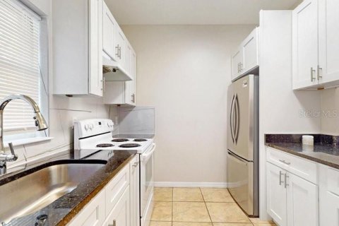 Apartment in Kissimmee, Florida 3 bedrooms, 104.24 sq.m. № 2228493 - photo 8