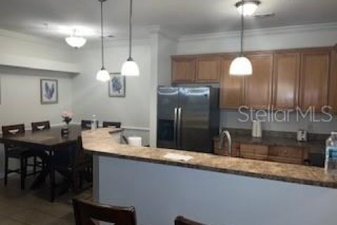 Condo in Gainesville, Florida, 3 bedrooms  № 1757368 - photo 2
