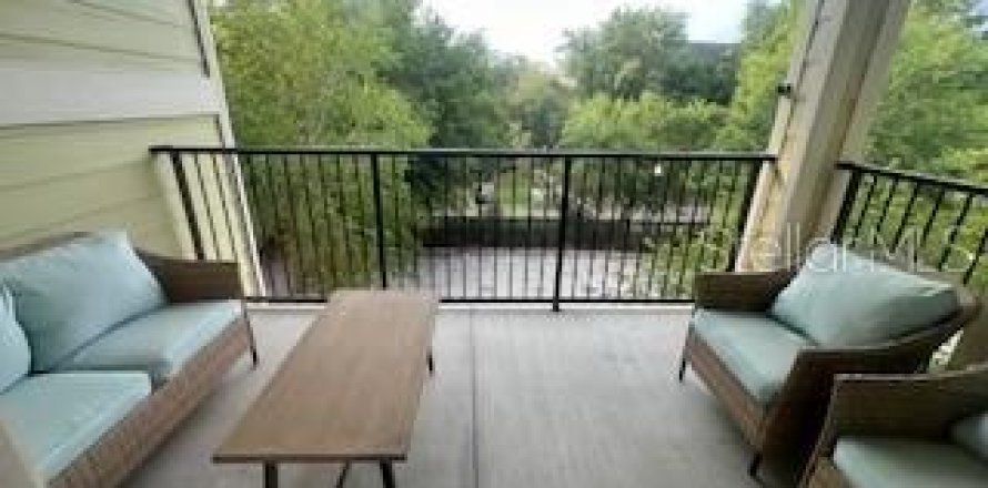 Condo in Gainesville, Florida, 3 bedrooms  № 1757368