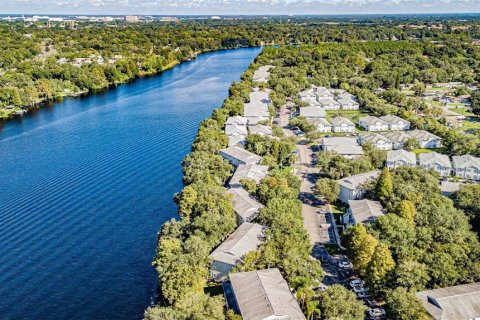 Condo in Tampa, Florida, 1 bedroom  № 1652311 - photo 18