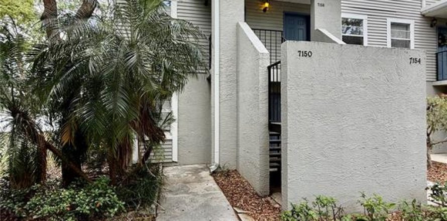 Condo in Tampa, Florida, 1 bedroom № 1652311