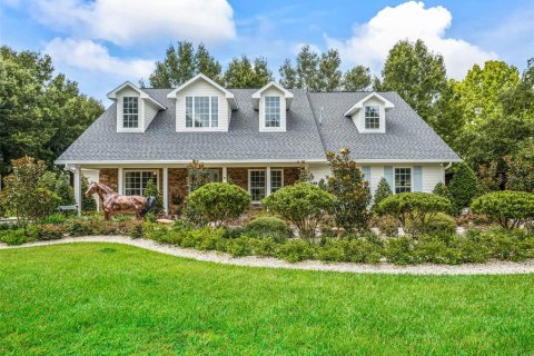 House in Ocala, Florida 4 bedrooms, 295.52 sq.m. № 1564324 - photo 2