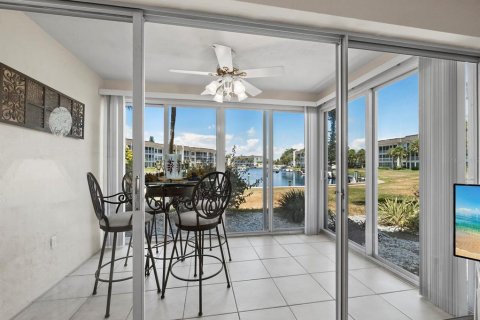 Condominio en venta en Longboat Key, Florida, 1 dormitorio, 69.4 m2 № 2137901 - foto 6