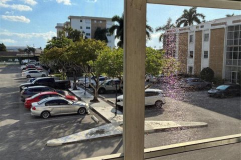 Condominio en venta en Oakland Park, Florida, 1 dormitorio, 55.74 m2 № 2082415 - foto 6