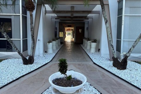 Condominio en Oakland Park, Florida, 1 dormitorio № 2082415