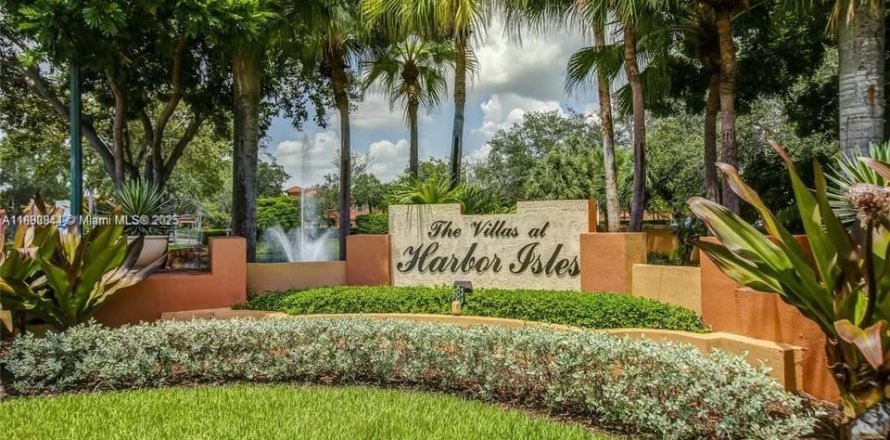 Таунхаус в Дания-Бич, Флорида 3 спальни, 129.23м2 № 1944344