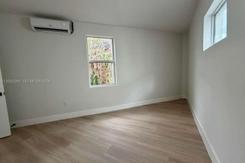 Apartamento en alquiler en Miami, Florida, 1 dormitorio, 55.56 m2 № 2067733 - foto 6