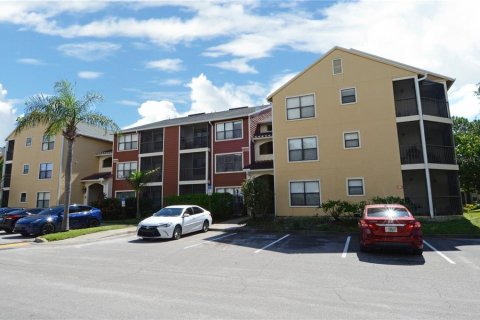 Copropriété à louer à Saint Petersburg, Floride: 1 chambre, 61.78 m2 № 2149366 - photo 4