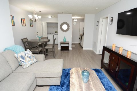 Copropriété à louer à Saint Petersburg, Floride: 1 chambre, 61.78 m2 № 2149366 - photo 9