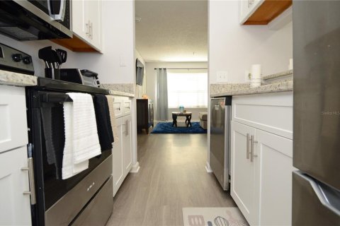 Copropriété à louer à Saint Petersburg, Floride: 1 chambre, 61.78 m2 № 2149366 - photo 15